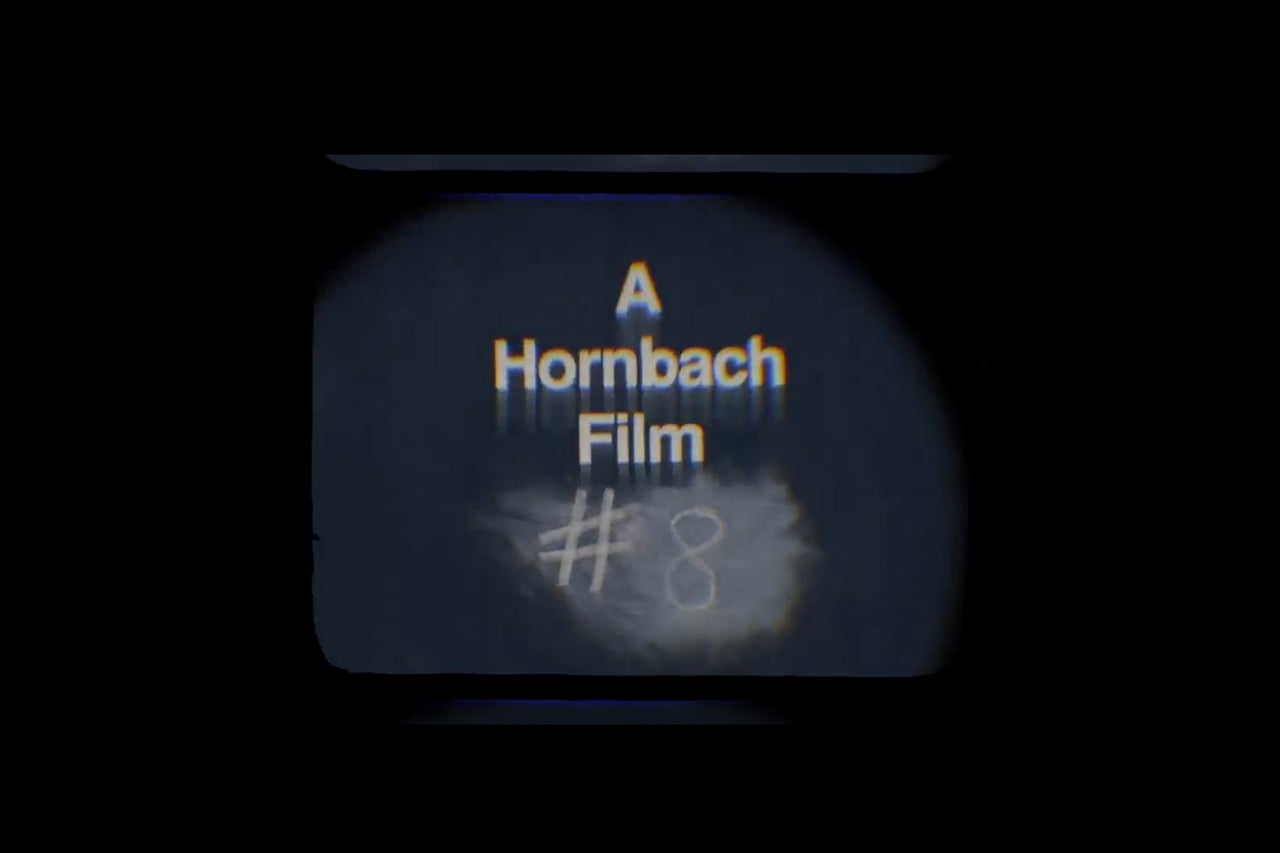 
			Ein Hornbach Film Nummer 8 Schriftzug auf dunklem Hintergrund im Retro Videostil
		 Video starten 