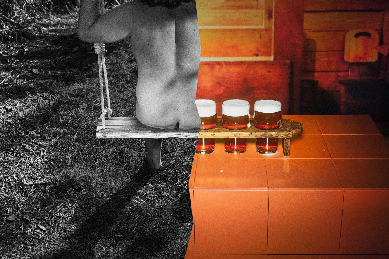 Geteiltes Bild mit einer Person auf einer Holzschaukel im Garten und drei Biergläsern auf einem Holzbrett auf orangefarbenen Fliesen.