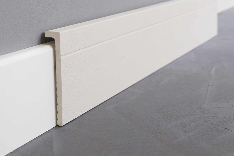 Plinthes en plastique