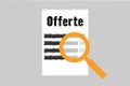 Symbolbild für ein Angebot mit einer Lupe über einem Dokument