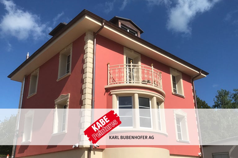 Façade de maison avec peinture KABE