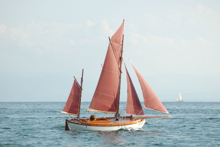 Segelboot auf dem Wasser