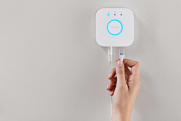 Philips Hue Bridge avec câble réseau