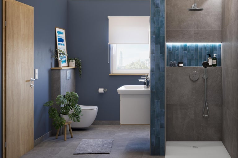 Modernes Badezimmer mit Toilette, Waschtisch und Dusche