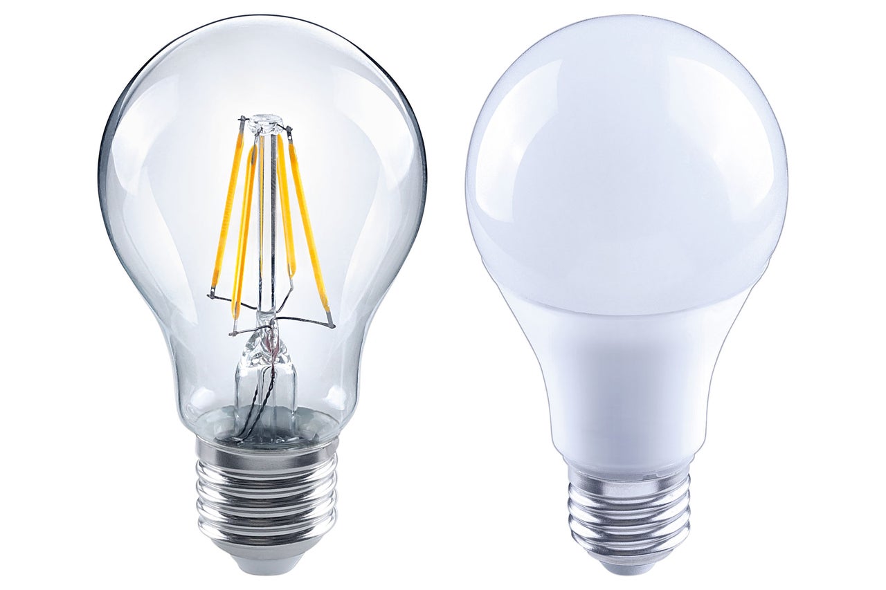 Zwei LED Lampen mit E27 Fassung