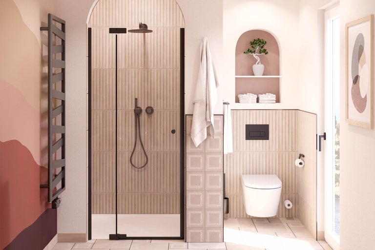 Salle de bains lumineuse avec douche, toilettes et radiateur