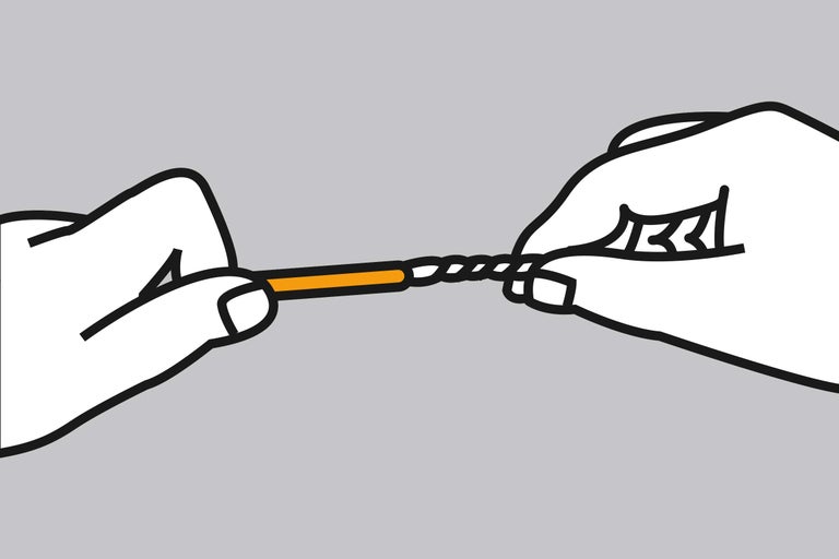 Illustration montrant le torsadage de cosses de câble avec deux mains