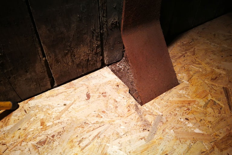 Mur en bois avec panneau OSB