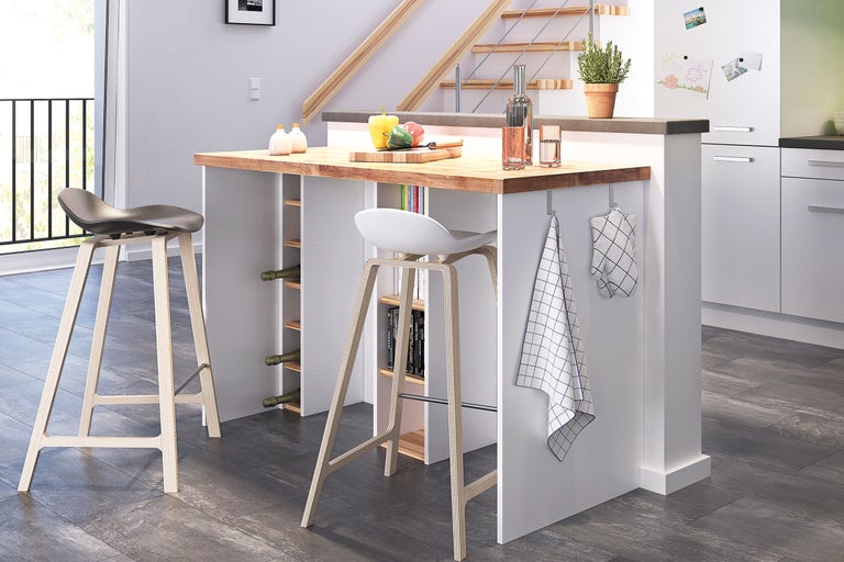 Îlot de cuisine avec tabourets de bar, étagères et décoration dans un design moderne