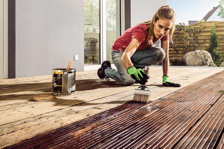 Holz und Metall behandeln