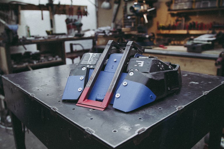 Robot pour combat de robots sur établi