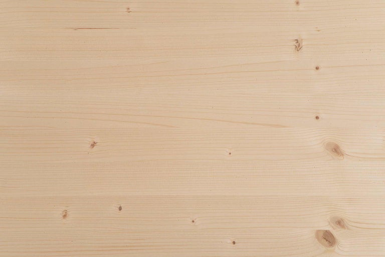 Surface en bois avec grain et nœuds