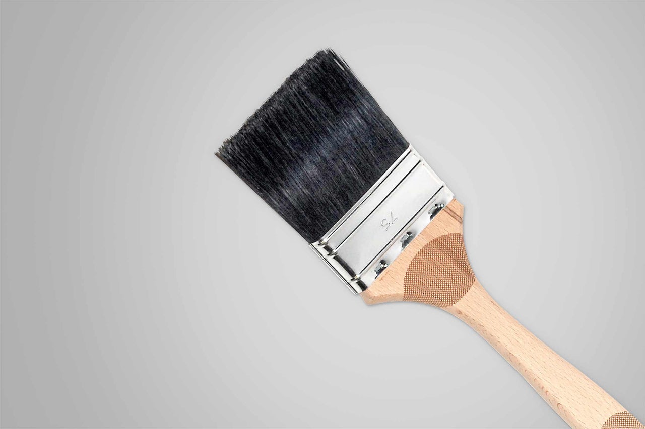 Flachpinsel mit Holzgriff und 75 Millimeter Breite