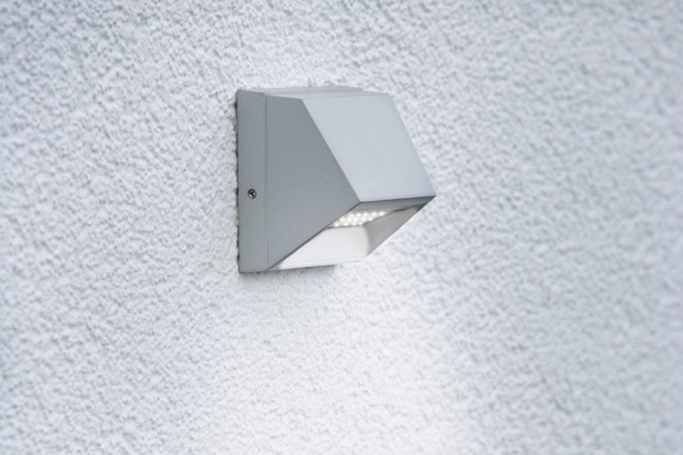 Applique murale pour éclairage extérieur sur un mur