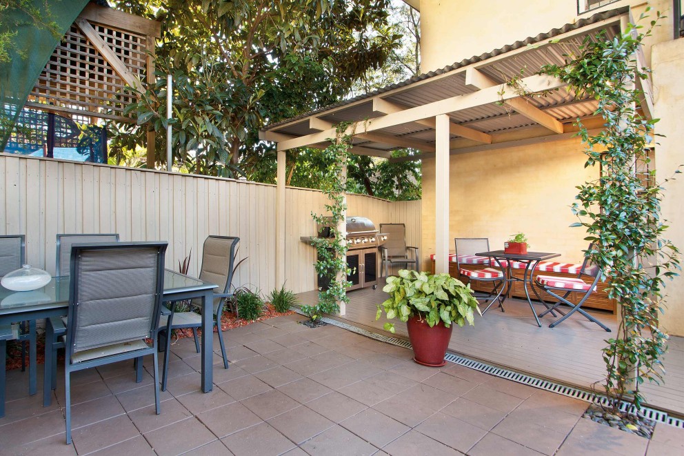 Avantages d'un coin barbecue dans le jardin