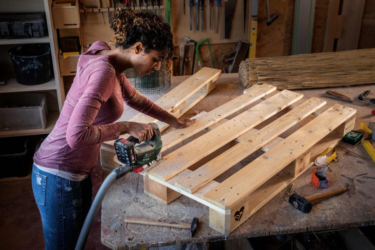 Palettenmöbel selber bauen