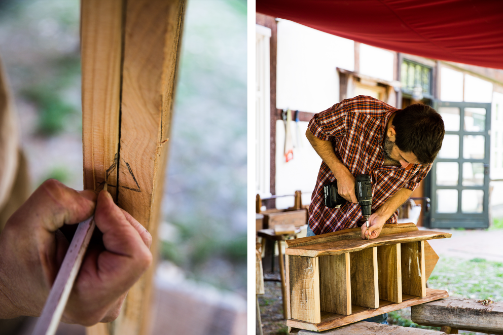 Michail Schütte, Mitarbeiter beim Naturum Göhrde und Workshop Leiter, setzt Bleistiftkreise und kreuze. Autor Sascha Borrée muss anschliessend Schrauben versenken, die sein selbst gebautes Insektenhotel zusammenhalten. Michail Schütte, Mitarbeiter beim Naturum Göhrde und Workshop Leiter, setzt Bleistiftkreise und kreuze. Autor Sascha Borrée muss anschliessend Schrauben versenken, die sein selbst gebautes Insektenhotel zusammenhalten.