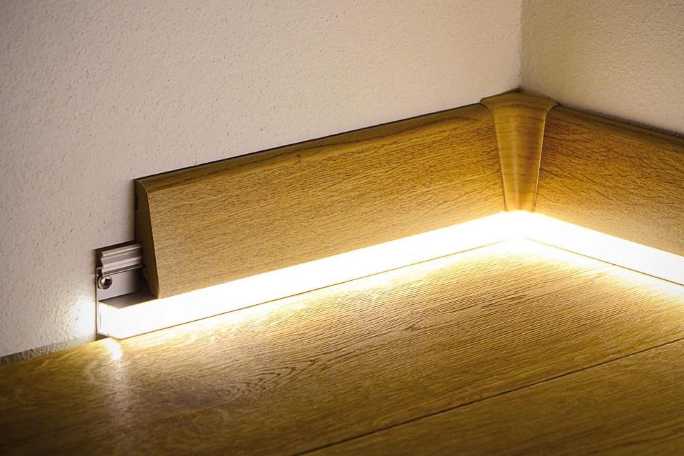 Des plinthes LED pour mettre en valeur Des plinthes LED pour mettre en valeur