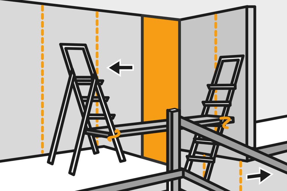 Illustration zeigt das Verschieben von Dämmplatten zwischen zwei Leitern.