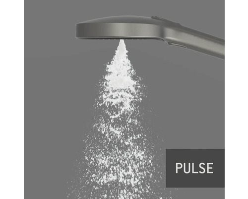 Douchette à main avec jet d''eau dans l''espace douche avec l''inscription impulsion