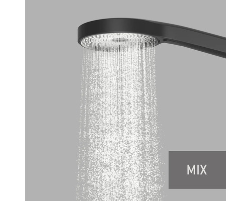 Douchette avec jet d''eau dans la salle de bain