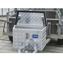 Anhänger mit Werkzeugkiste aus Aluminium