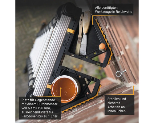 Leiter mit Werkzeugablage, Pinsel, Spachtel und Farbdose