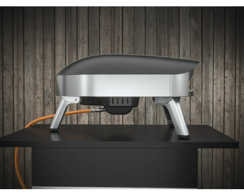 Gas Pizzaofen auf einem Tisch