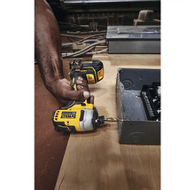 DeWalt Kit combiné sans fil 18 V DCK2062M2T-QW Perceuse combinée DCD709 et clé à chocs DCF809