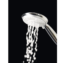 Handbrause mit Wasserstrahl im Einsatz