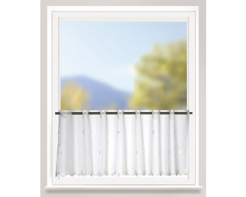 Fenster mit weisser Bistrogardine und Stangendurchzug