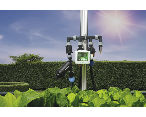 Système d''irrigation avec régulateur numérique pour le jardin