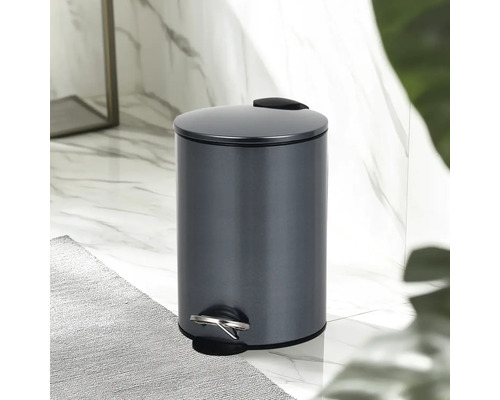 Abfalleimer mit Fusspedal für das Badezimmer