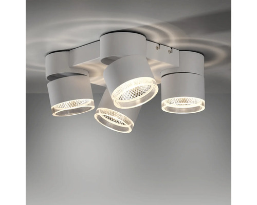 Deckenleuchte mit vier Strahlern zur Innenbeleuchtung