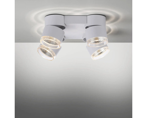 Deckenleuchte mit vier Strahlern zur Raumbeleuchtung