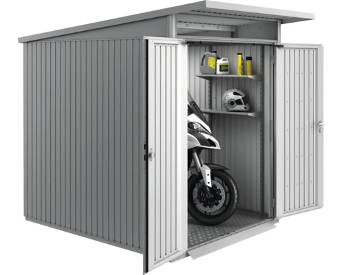 Metall Gerätehaus mit geöffneten Türen, Motorrad und Regalen