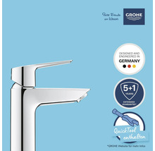 Glänzende Armatur mit Grohe Logo, QuickTool Symbol und Siegel für erweiterte Garantie.