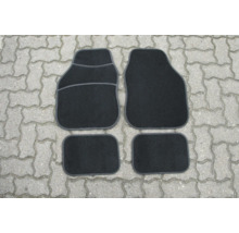 Vier schwarze Fussmatten für ein Auto