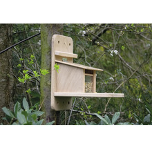 Mangeoire à oiseaux en bois avec distributeur de nourriture fixée à un arbre