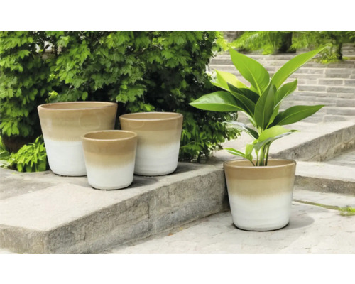 Pots de fleurs en céramique de différentes tailles pour l'extérieur