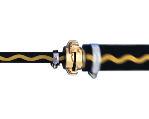 Schlauch mit Schlauchschellen