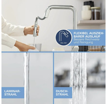 Küchenarmatur mit herausziehbarem Auslauf und zwei Strahlarten: Laminarstrahl und Brausestrahl