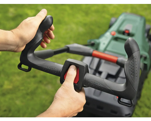 Bedienung eines Rasenmähers mit Griff