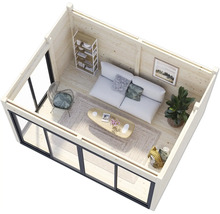 Vue intérieure d'une maison de jardin en bois avec canapé, table et étagères