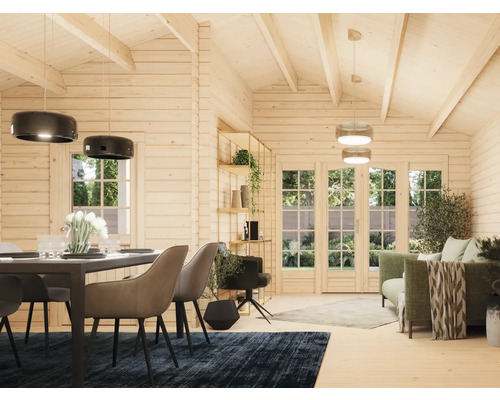 Salon lumineux avec murs en bois, table à manger, chaises et canapé