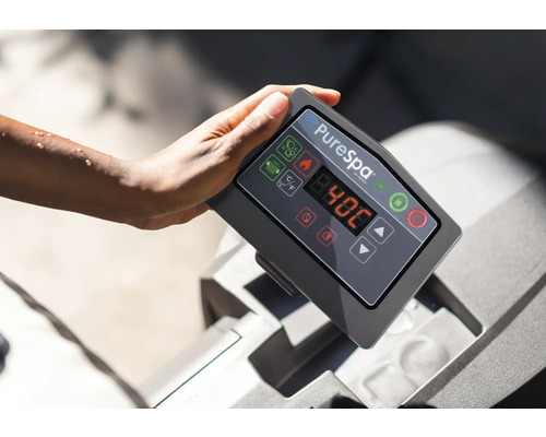 Bedienfeld eines PureSpa Whirlpools mit Temperatureinstellung 40 Grad