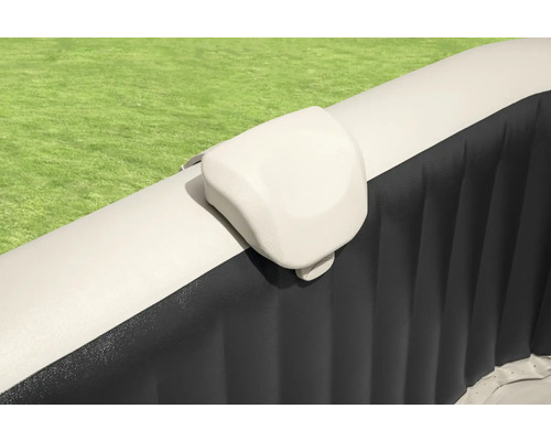 Detailansicht einer Whirlpool Kopfstütze.