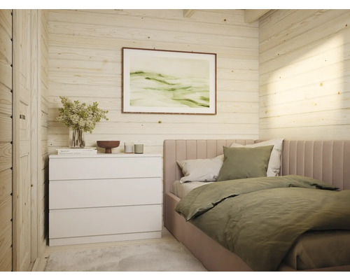 Chambre avec lit, commode et peinture murale dans une maison avec lambris