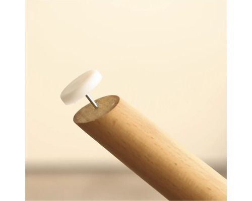 Patins de chaise avec clou sur pied en bois