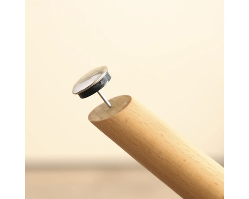 Patins pour meubles avec goujon en bois